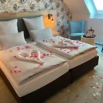 Hotel Le Filou *