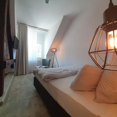 Le Filou Hotel Hille
